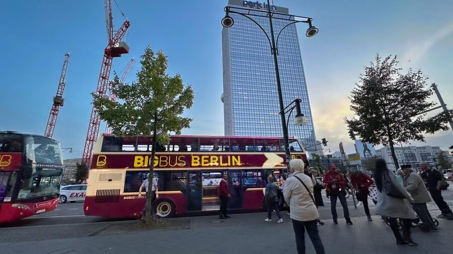 Berlin: Live-Guided Evening Sightseeing Tour by Open-top Bus - Kreuzberg to Prenzlauer Berg: why the neighborhoods matter at night