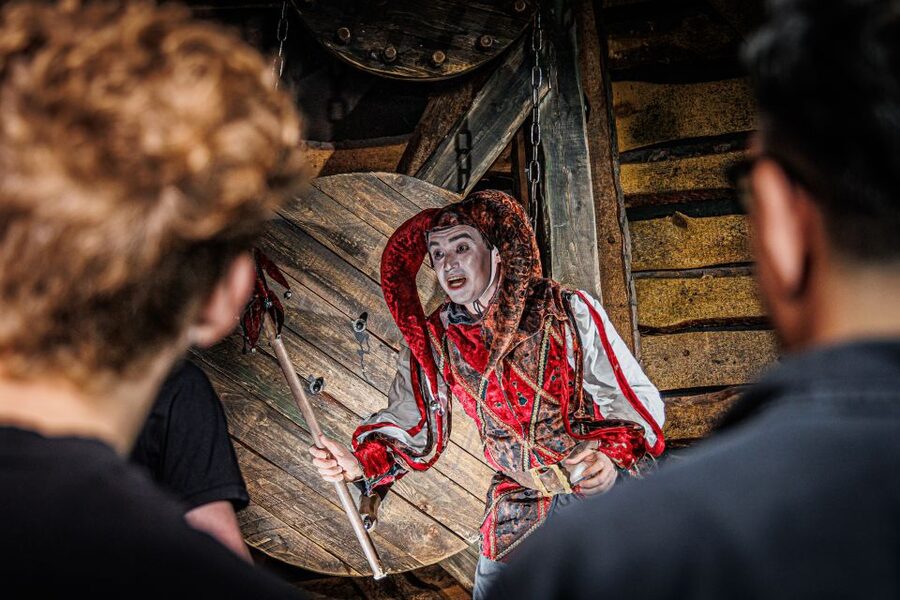 Berlin: Madame Tussauds Museum & Berlin Dungeon Combo Ticket - Key things you will notice right away