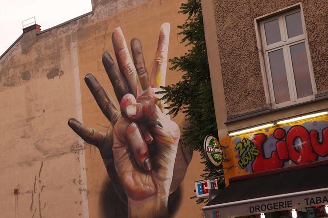 Berlin Off-the-Beaten-Path Walking Tour: Kreuzberg, Mitte and Friedrichshain - Why Kreuzberg, Mitte, and Friedrichshain Work So Well on Foot