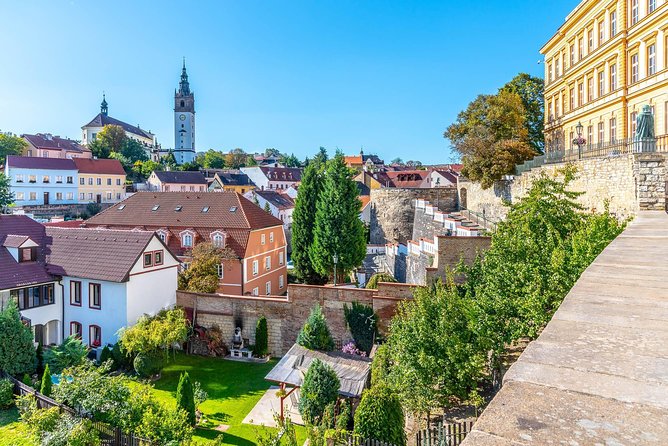 Berlin-Prague One-Way Sightseeing Day Tour - Practical Tips for a 9:00 am Start and a Full Day of Stops
