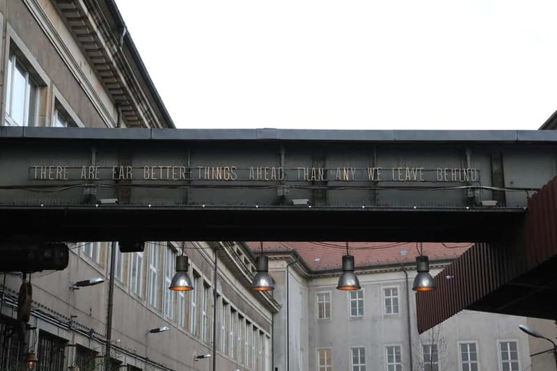 Berlin: Private Sightseeing Tour in an E-Rickshaw - Humboldt Forum, Museum Island, and the “why it matters” stops