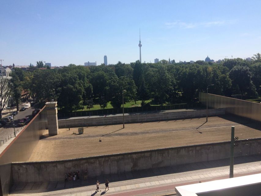 Berlin: Private Walking Tour with a Local Guide - Unter den Linden landmarks: where the tour connects culture and politics