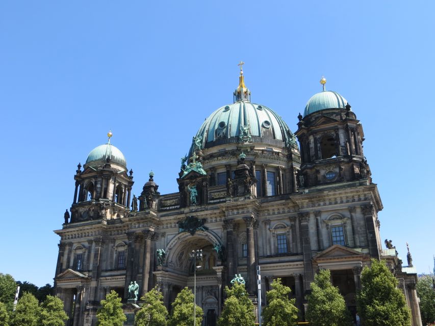 Berlin: Private Walking Tour with a Local - Choosing your starting point: Museum Island or World Time Clock
