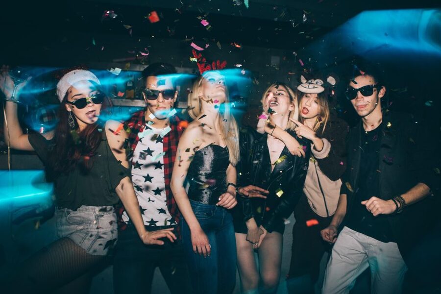 Berlin: Pub Crawl & Party with Free Shots & VIP Club Access - The Guide Factor: English or German, and Real People Like Arda