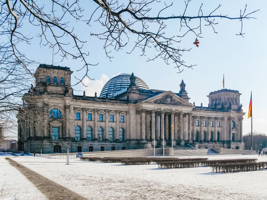 Berlin: Reichstag, Plenary Chamber, Cupola & Government Tour - Government buildings you will recognize after this walk