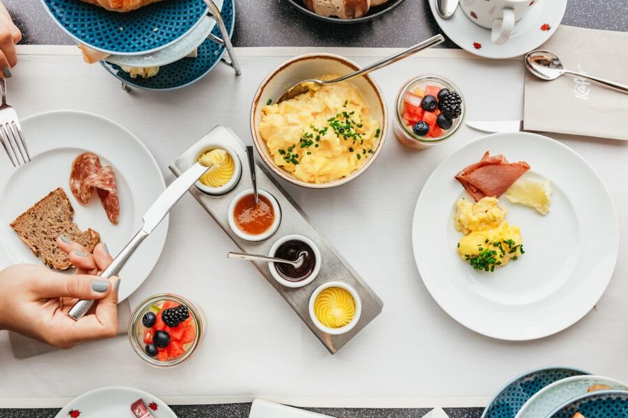 Berlin: Rooftop Breakfast at Käfer Restaurant Reichstag - Practical Tips for Best Views and a Smooth Start