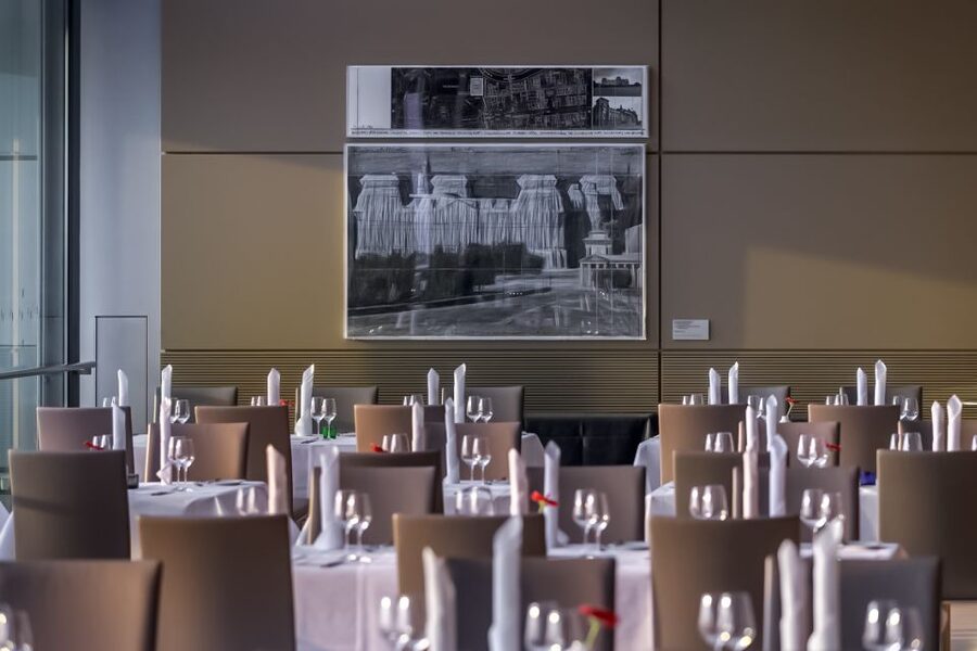 Berlin: Rooftop Dinner at the Käfer Restaurant Reichstag - What makes the Reichstag rooftop dinner feel so rare
