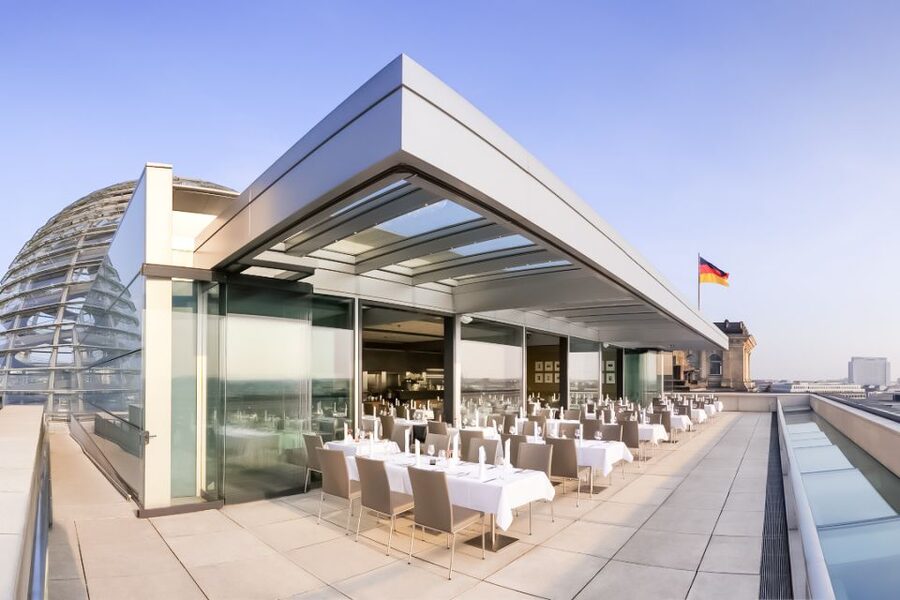 Berlin: Rooftop Dinner at the Käfer Restaurant Reichstag - Where the city becomes part of your dinner