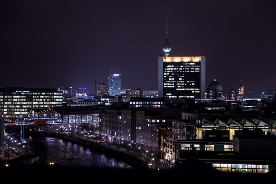 Berlin: Rooftop Dinner at the Käfer Restaurant Reichstag - Price and value: is $152 really worth it?