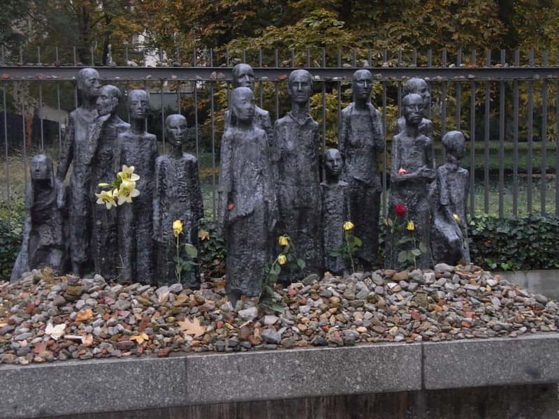 Berlin‘s Jewish Heritage Private Tour With Jacob - Holocaust Memorial and the Block of Women: Learning With Space to Breathe