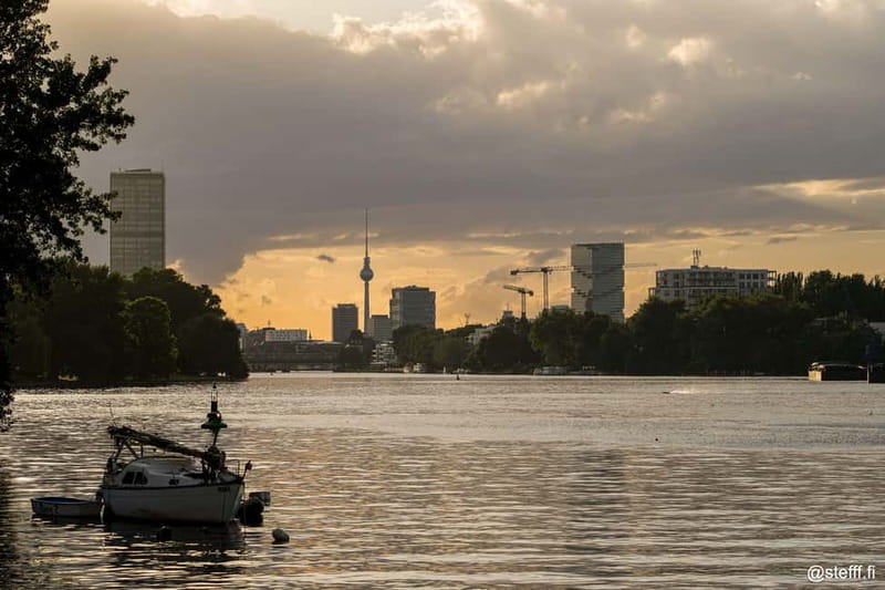 Berlin's Wild East: Nightlife & Counterculture Boat Tour - Entering Berlin’s Wild East from the water