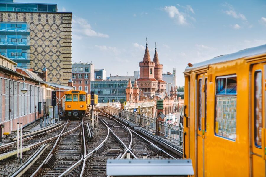 Berlin: Scavenger Hunt through Friedrichshain - Timing and walking distance: plan for a real half-day