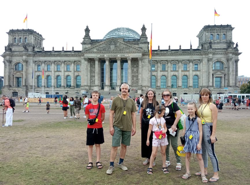 Berlin Sightseeing Musical-Historical Walking Tour - Meeting at Alte Nationalgalerie, then headphones on