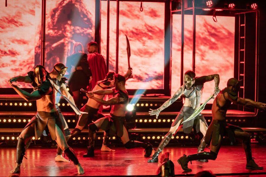 Berlin: SIXX PAXX Men´s Performing Arts Show - Should You Book SIXX PAXX in Berlin?