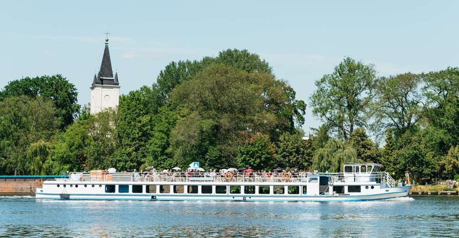 Berlin: Spree Boat Tour to Müggelsee - Key Things You’ll Notice on This Spree Boat Tour