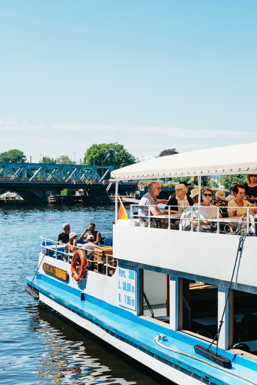 Berlin: Spree Boat Tour to Müggelsee - Onboard Comfort, Shade, and What You Can Eat and Drink
