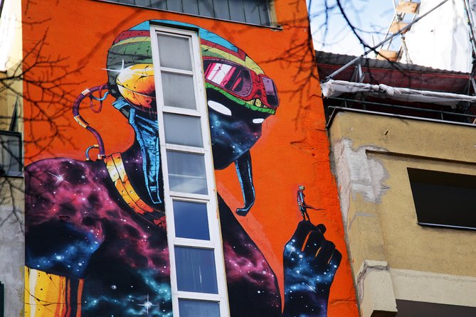 Berlin Street Art & Graffiti Walking Tour - RAW Tempel in Friedrichshain: where graffiti culture shows up in the open