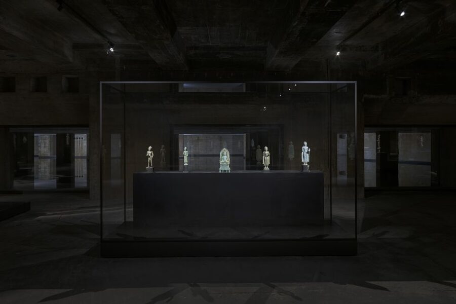 Berlin: The Feuerle Collection Guided Tour and Entry Ticket - What you see first: Khmer sculpture in stone, bronze, and wood