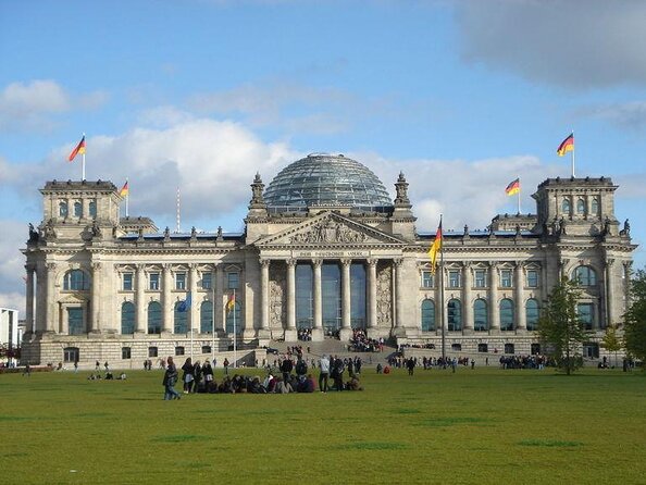 Berlin Third Reich Sites: Half-Day Walking Tour - Meeting Point to Finish Line: How the Walk Flows