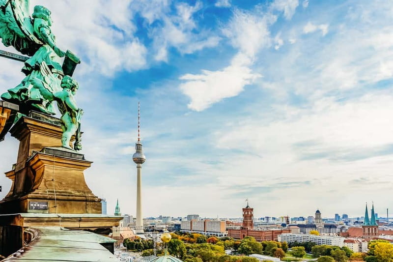 Berlin WelcomeCard: Discounts & Transport Berlin Zones (AB) - Your electronic pocket travel guide: small tool, big payoff