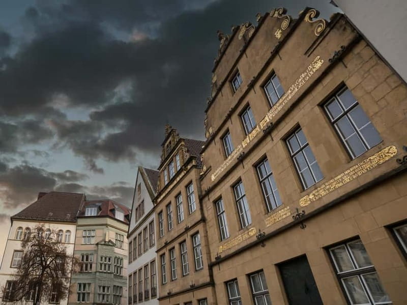 Bielefeld: Night watchman guided tour (adventure tour) - Medieval town wall ruins and the feeling of a city that once had boundaries