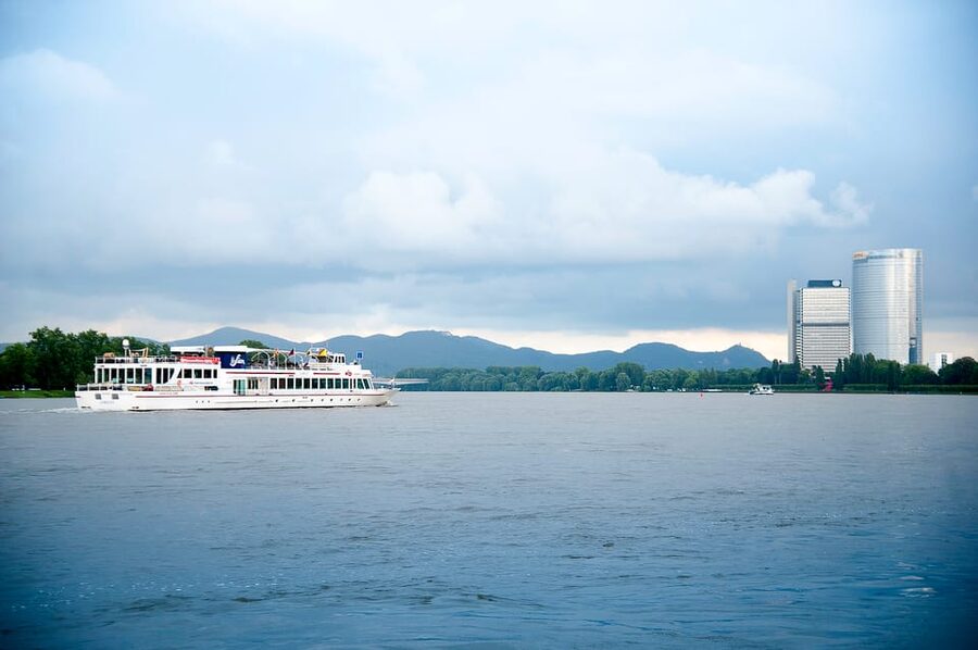 Bonn: Evening Sightseeing Cruise on the Rhine River - How The Rhine Changes As Bonn Turns On the Lights