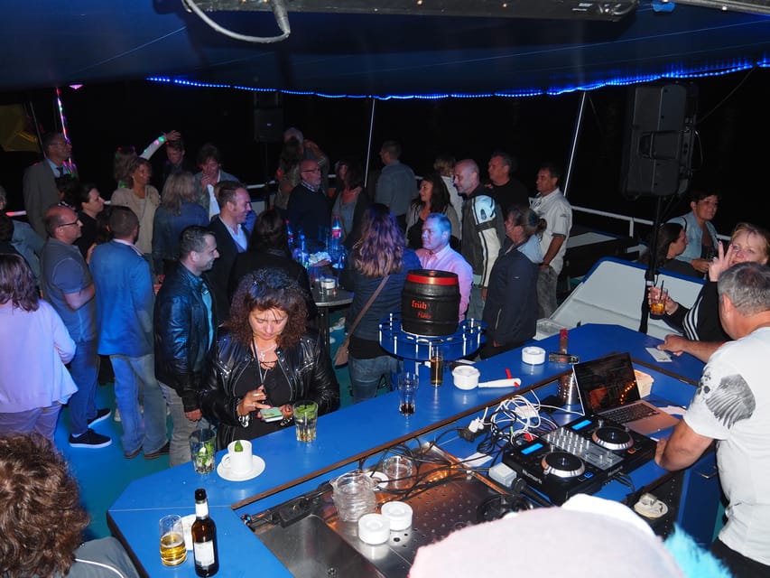Bonn: Sunset Boat Tour on the Rhine - The Onboard Soundtrack: Lounge Music First, DJ Energy Later