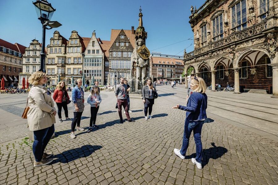Bremen: City Center Guided Walking Tour - Why this guided walk is worth $14