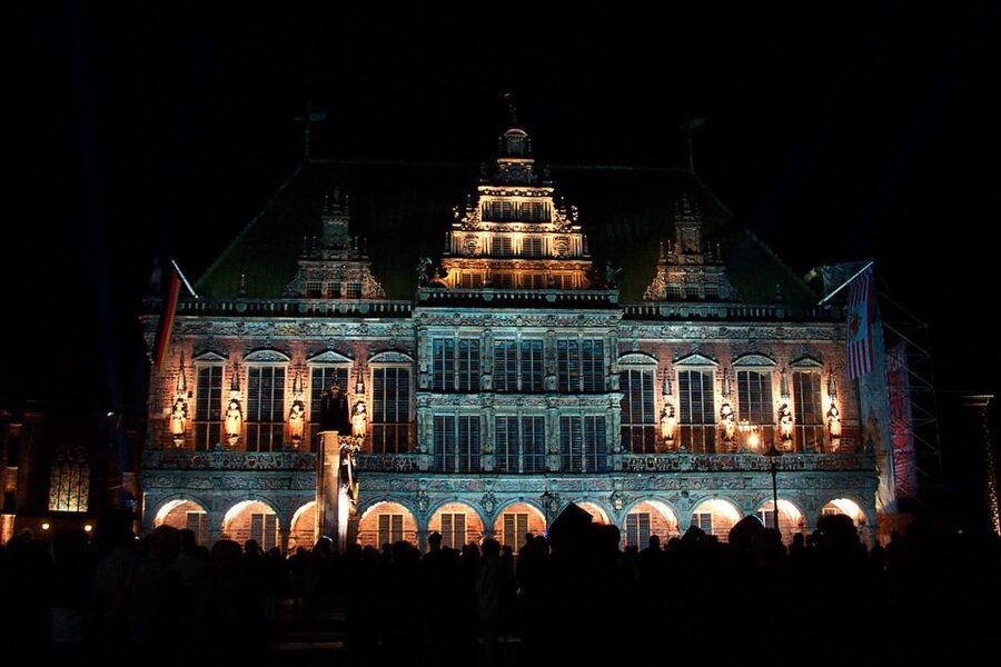 Bremen: Night Watchman Guided Tour for Children (in German) - Meeting at Bremen Cathedral Domtreppen, Then You’re Off