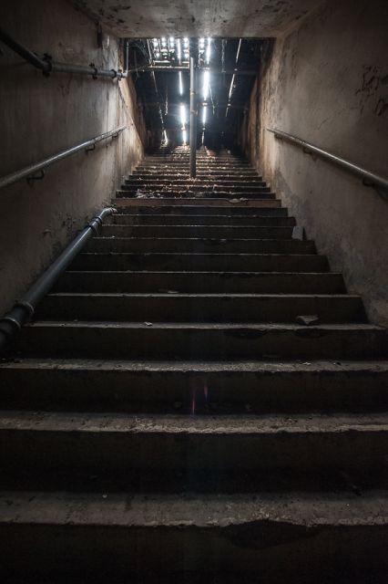 Bremen: Underground Guided Tour - Choose your path: Unterwelten 1 or Unterwelten 2