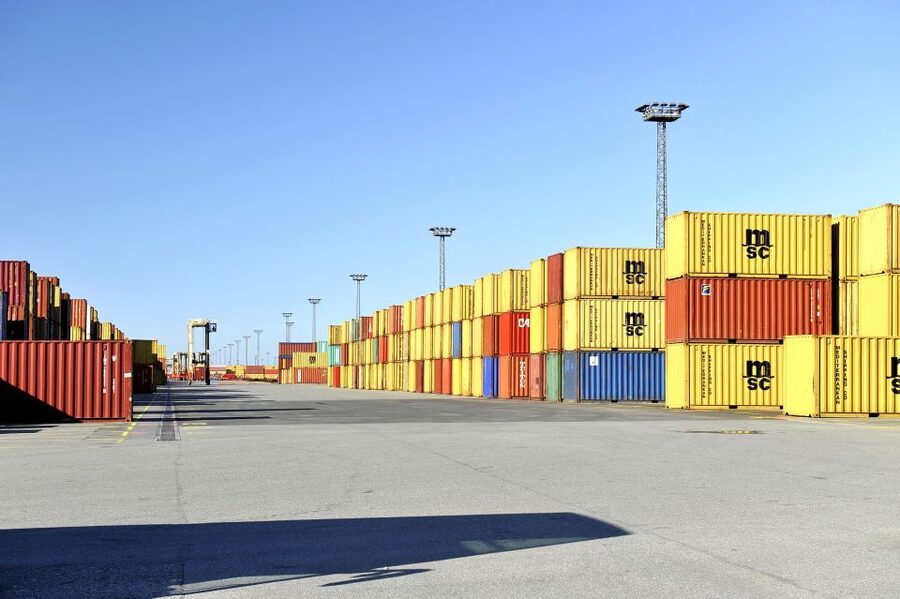 Bremerhaven: Harbor Bus Tour - Starting point at Schaufenster Fischereihafen and what you’ll see first