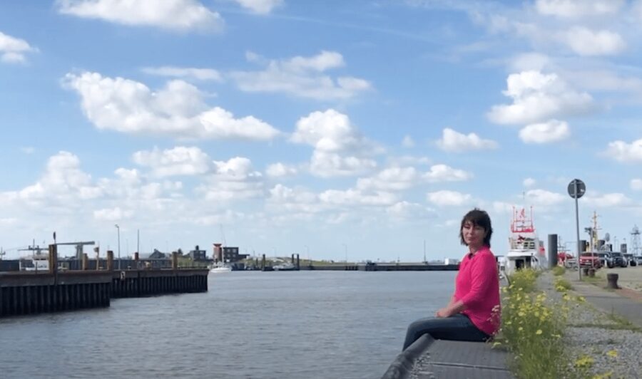 Bremerhaven: Sailor's yarn, legends and sea walking tour - Quick practical facts before you go