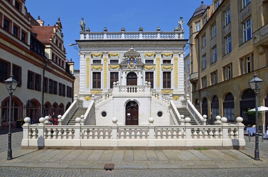 City tour on foot, by S-Bahn and tram - Group Size and Guide Style That Helps You Stay Curious