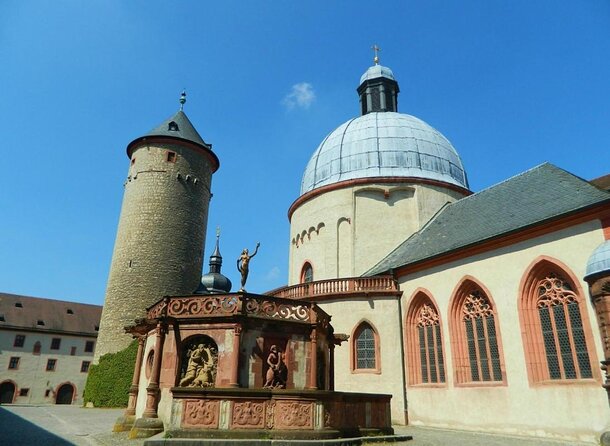 City tour through Würzburg with the Bimmelbahn - Getting Oriented Fast on the Bimmelbahn