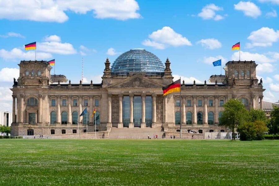 CitySightseeing Berlin HOHO Bus- All Lines & Boat Tour - Audio in 13 languages: how to actually use it