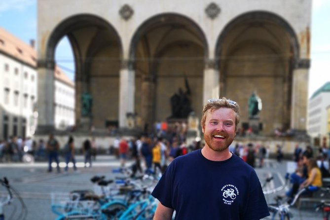 Classic Mike's Bike Tour daily @ 11.30 incl Beer Garden & Surfers - Along the Isar, scenic ride and “Munich beach” feeling
