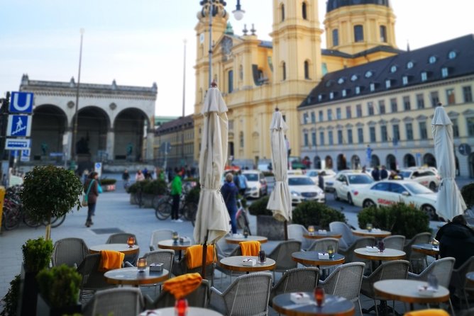 Classic Mike's Bike Tour daily @ 11.30 incl Beer Garden & Surfers - Platzl and the Hofbräuhaus zone, Munich’s beer heartbeat in motion