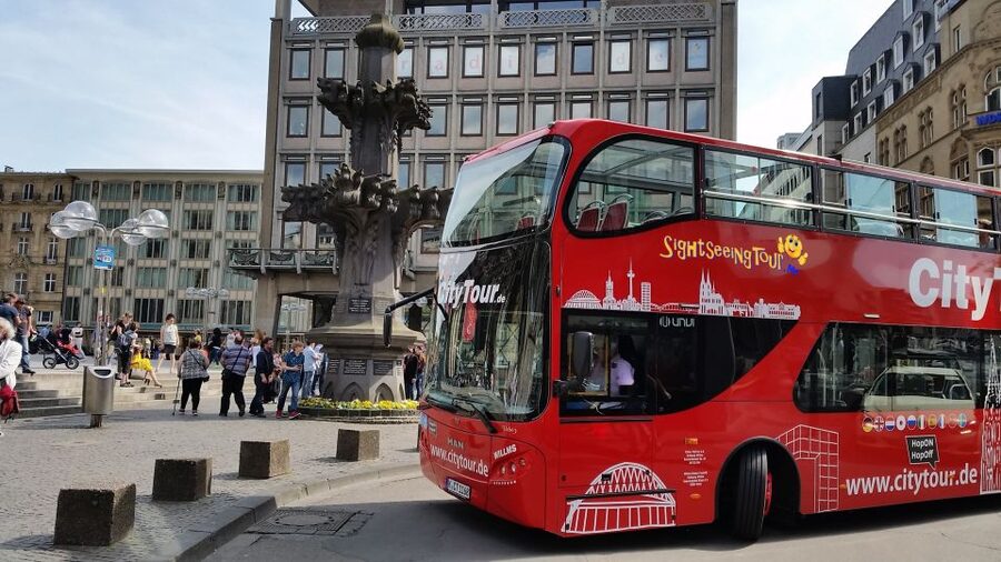 Cologne: 24h Hop-On Hop-Off Sightseeing Bus Ticket - Chocolate Museum stop: when the break is worth it