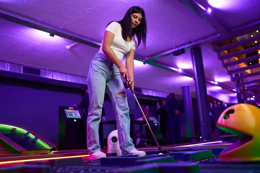 Cologne: Adventure Minigolf – Interactive tour through movie sets! - Where it is in Cologne, and why the location matters