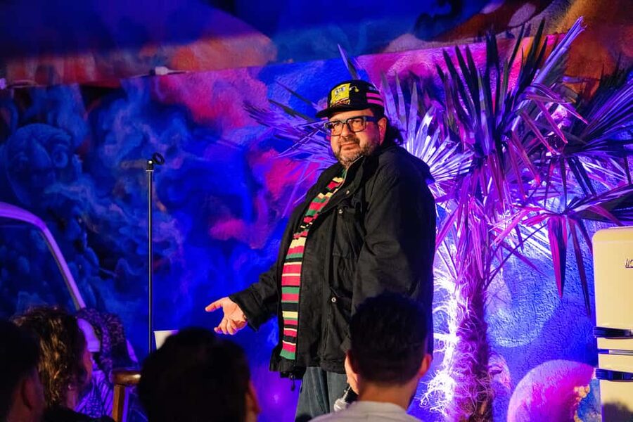 Cologne: Best Stand-up-Comedy Open Air with laugh guarantee - Why Cologne’s open-air comedy on Zülpicher Straße feels different