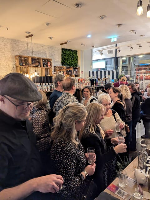 Cologne: Black wine tasting with secret station – Haus der Manufakturen - Black wine and a geheim station at Haus der Manufakturen Cologne