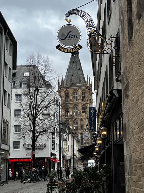 Cologne: Brewery Tour with Beer Tasting and Halven Hahn - Finding Kreuzblume near the cathedral area