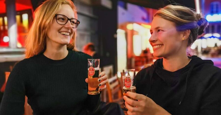 Cologne: brewhouse tour with kölsch tasting - Finding Brauerei zur Malzmühle and your guide with the k3 bag