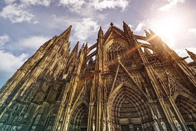 Cologne City Tour Experience cathedral city on the Rhine - Price and how this 2-hour walking tour actually feels