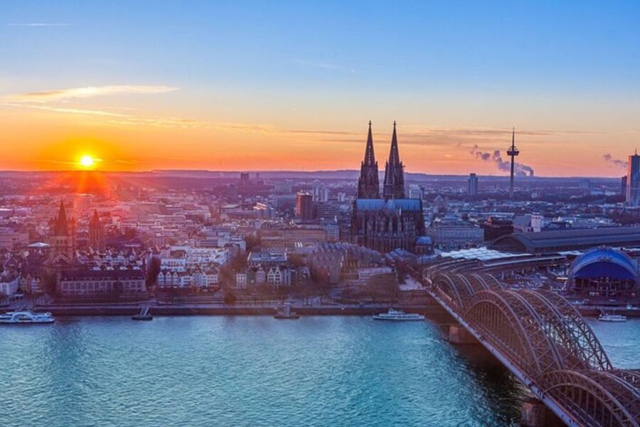 Cologne: Custom Private Walking Tour with a Local Guide - Key things to know before you go