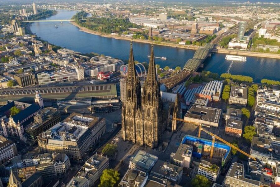 Cologne: Custom Private Walking Tour with a Local Guide - How customization works when you only have one chance