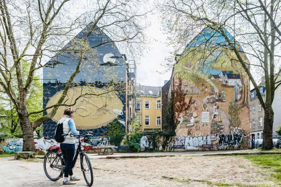 Cologne: Ehrenfeld Street Art Bike Tour - Where You Start Near Eigelsteintor and Colonia Aktiv