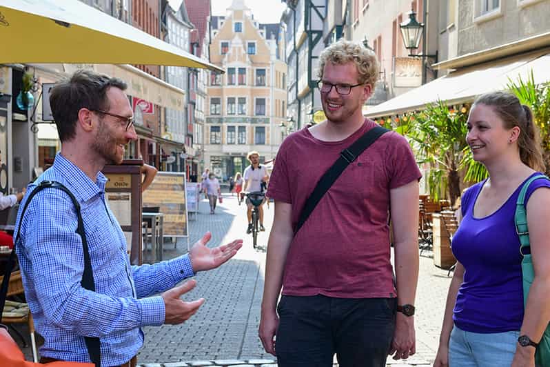 Cologne: entertaining guided tour to old town highlights - Key highlights to expect from this Cologne old town tour