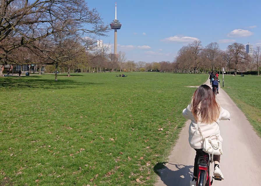 Cologne: Guided E-Bike Panorama Tour - How the e-bike changes the experience on this route