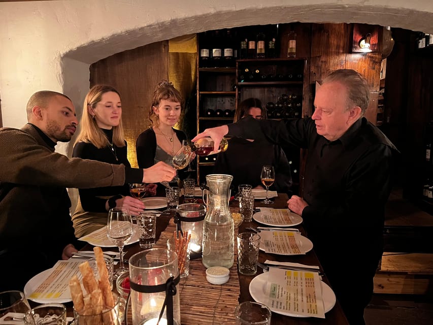 Cologne-Nippes: Gourmet wine tasting with cheese platter - Rosé and the fennel salami choice: pairing with personality